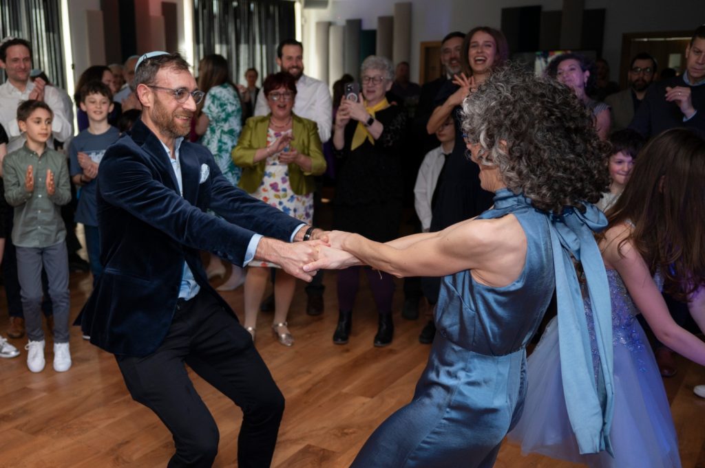 brondesburyunitedsynagogue 20